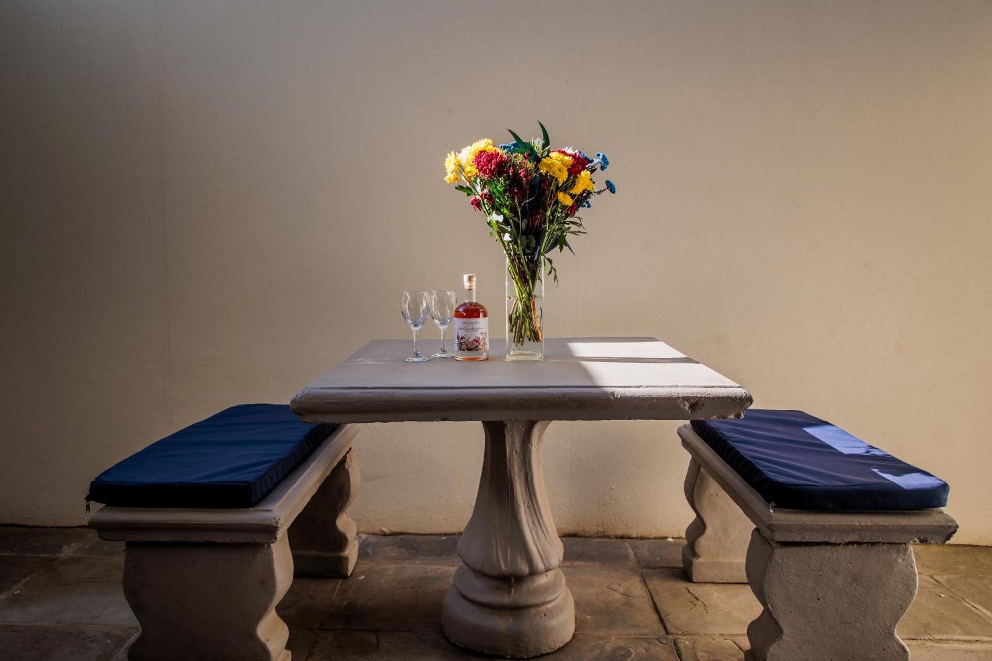 Swellendam Self Catering Villa Room photo