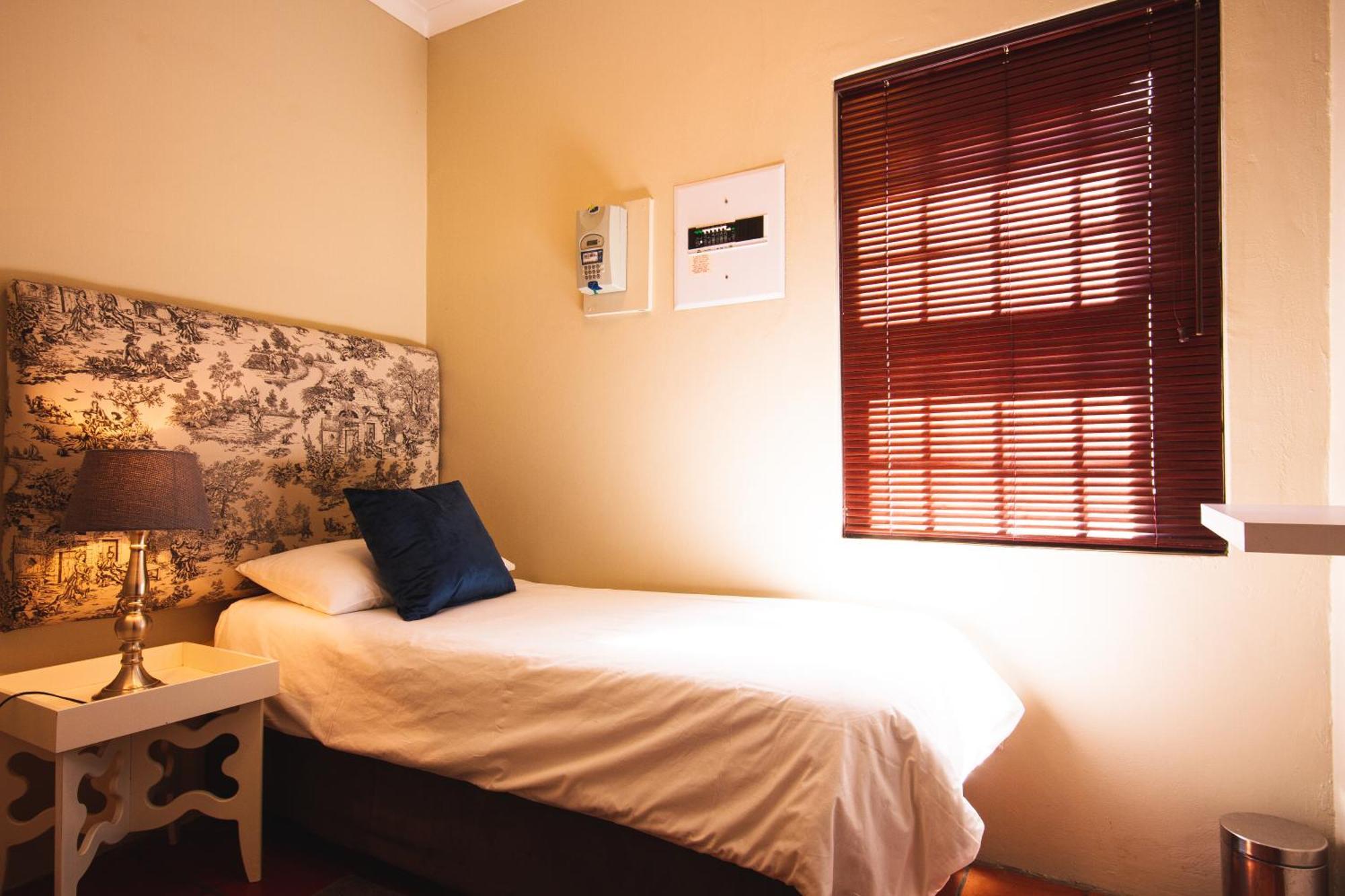 Swellendam Self Catering Villa Room photo